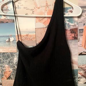 one shoulder cropped tank top